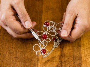 Por qué invertir en joyería artesanal es inteligente