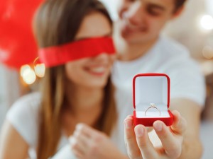 ¿Qué joyas regalar según la ocasión?