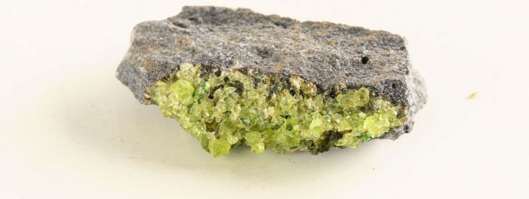 Olivina canaria: la gema volcánica más codiciada Olivina canaria: la gema volcánica más codiciada